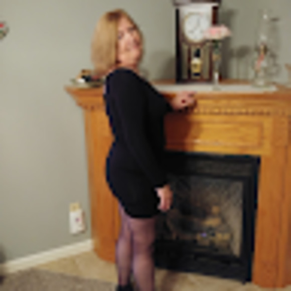 Meet your Posher, Lilly - Picture 1 of 1